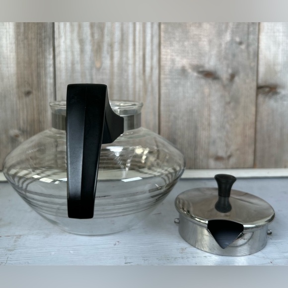 MCM Glass Teapot š« - Picture 4 of 13